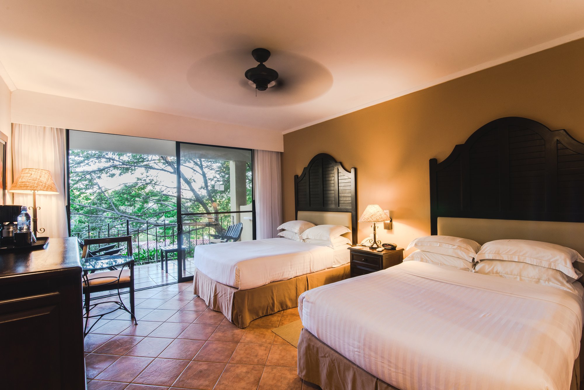 OPAP_ROOM_38_med